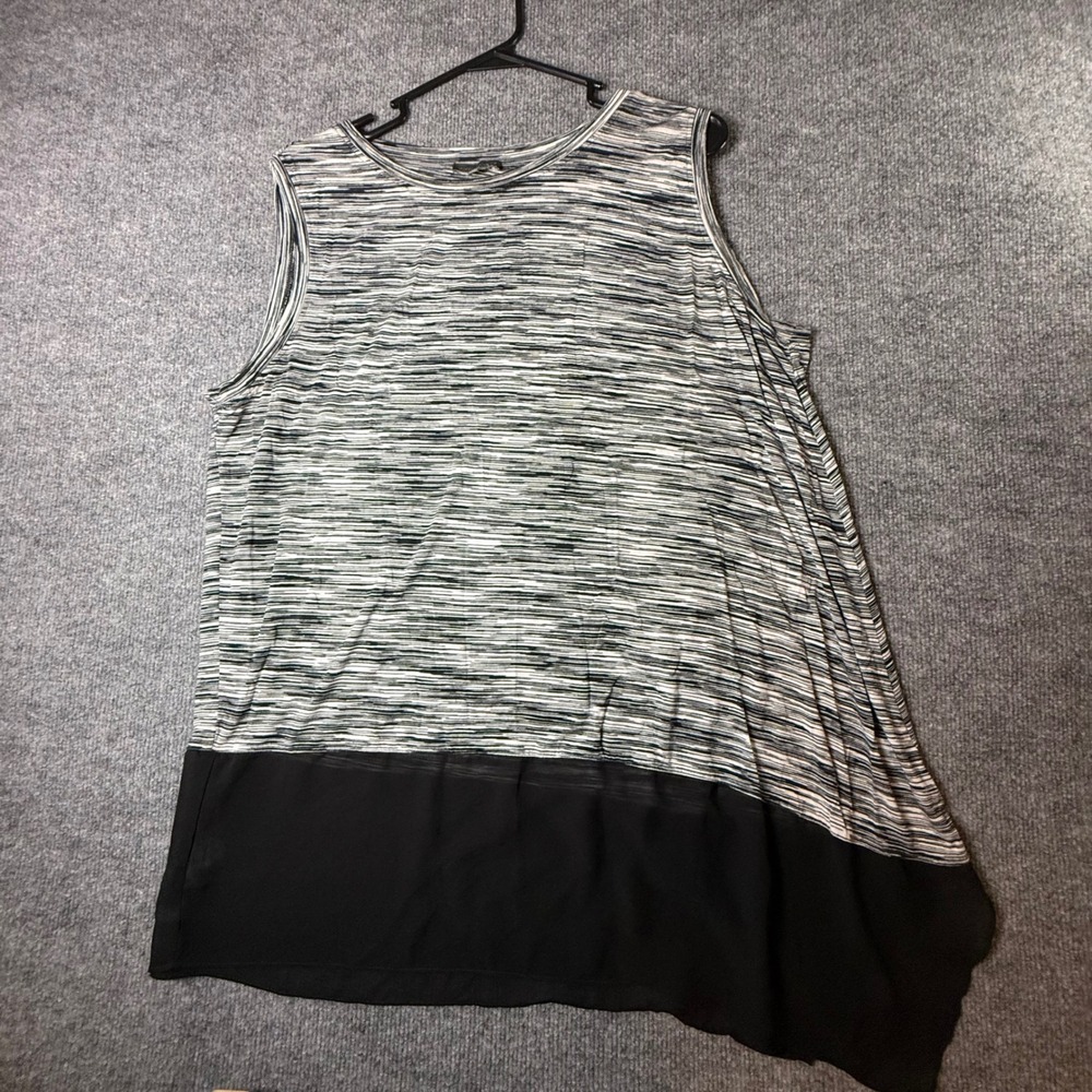 Vince Camuto Womens 2X Space Dye Sleeveless Tunic Top Black White Layered Hem